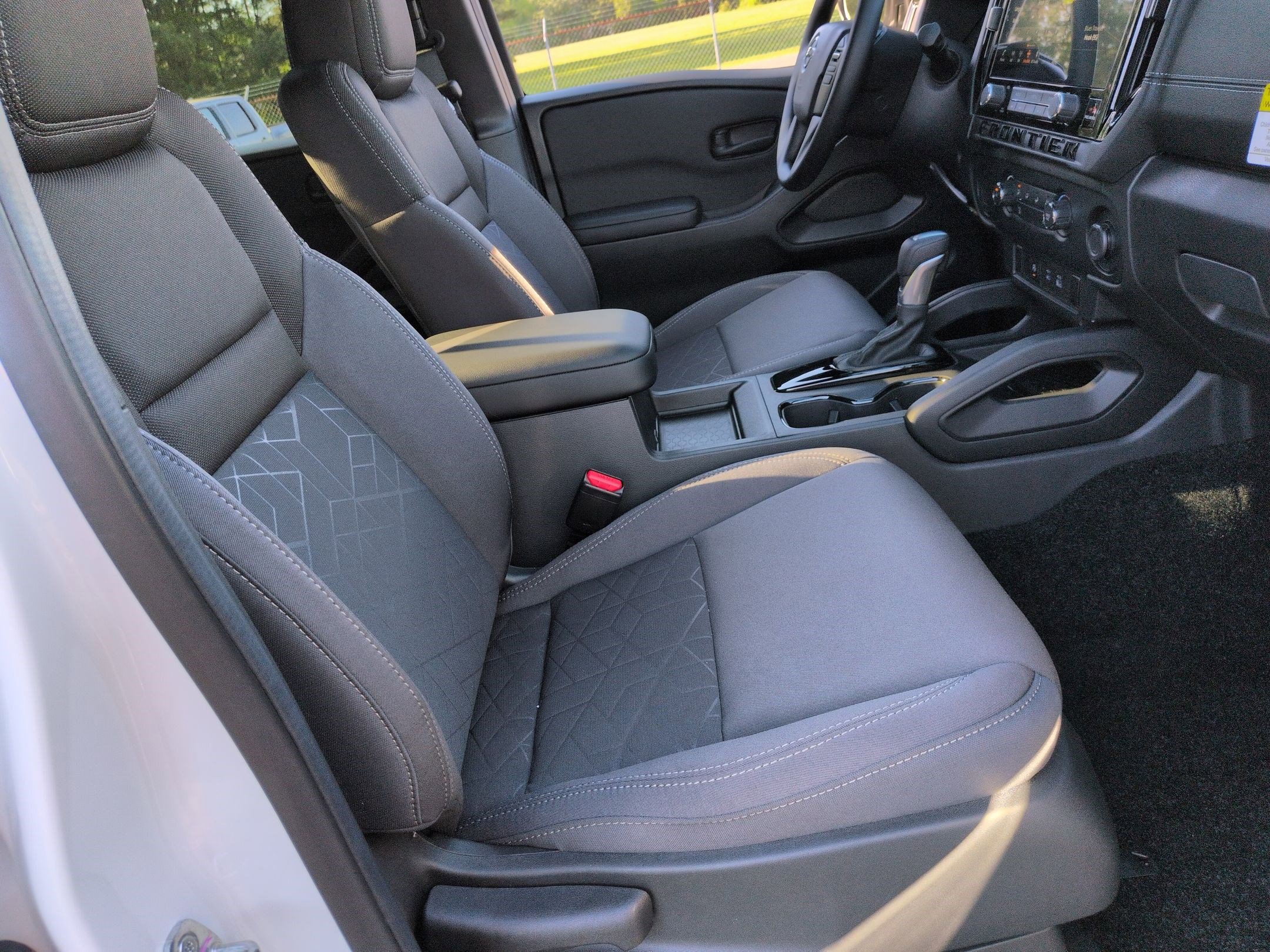 New 2026 Nissan Frontier SV RWD image 33