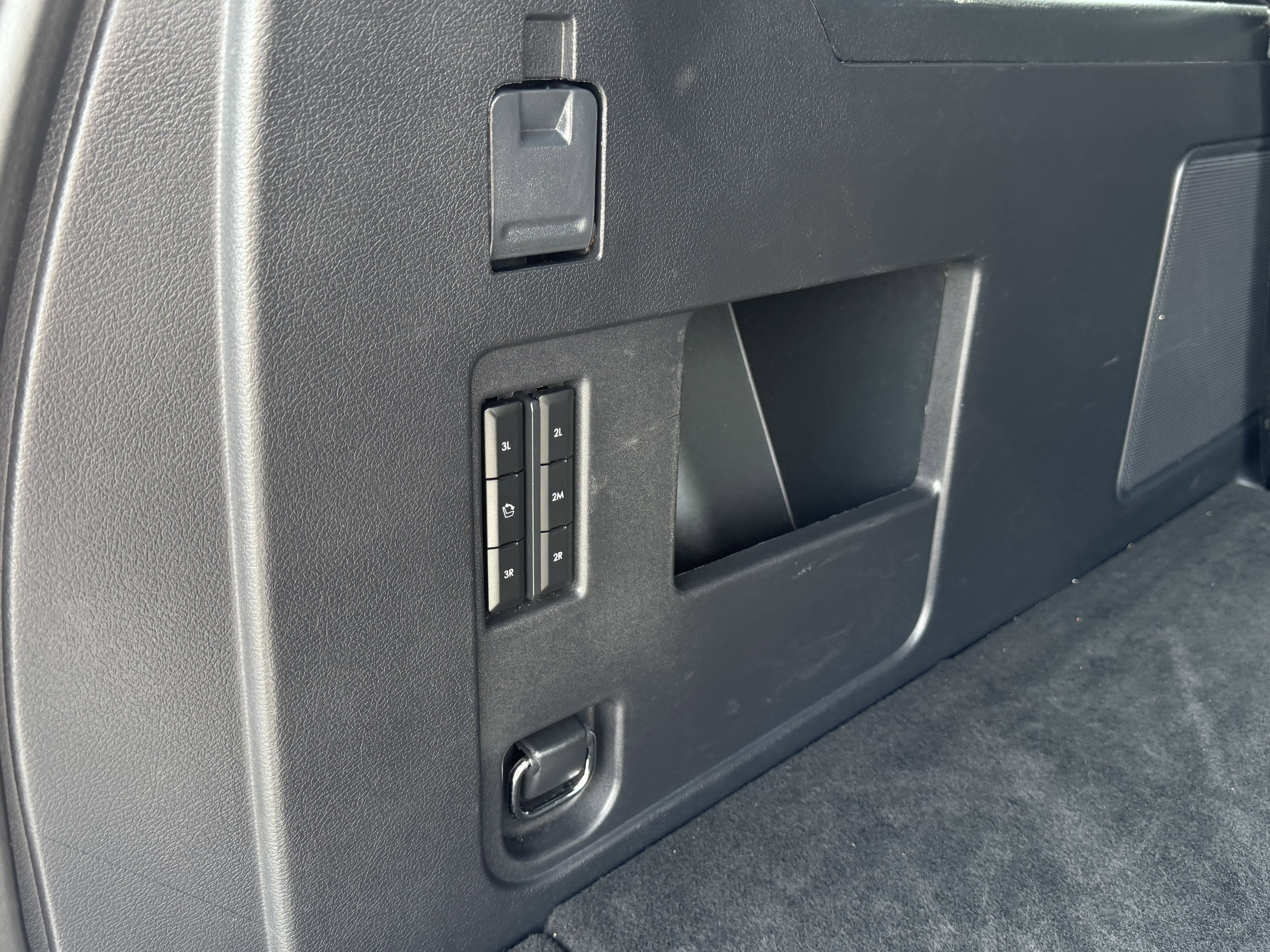 Used 2024 Lincoln Navigator L 4WD image 13