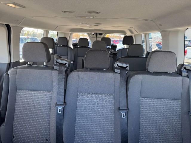 Used 2023 Ford Transit 350 XLT image 12
