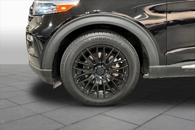 Used 2021 Ford Explorer XLT w/ Equipment Group 202A RWD image 11