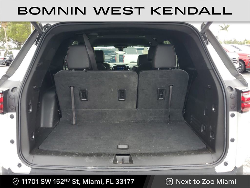Used 2023 Chevrolet Traverse RS image 13