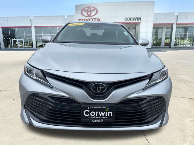 Used 2018 Toyota Camry LE FWD image 12