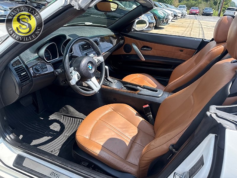 Used 2008 BMW Z4 3.0si w/ Premium Pkg RWD image 10