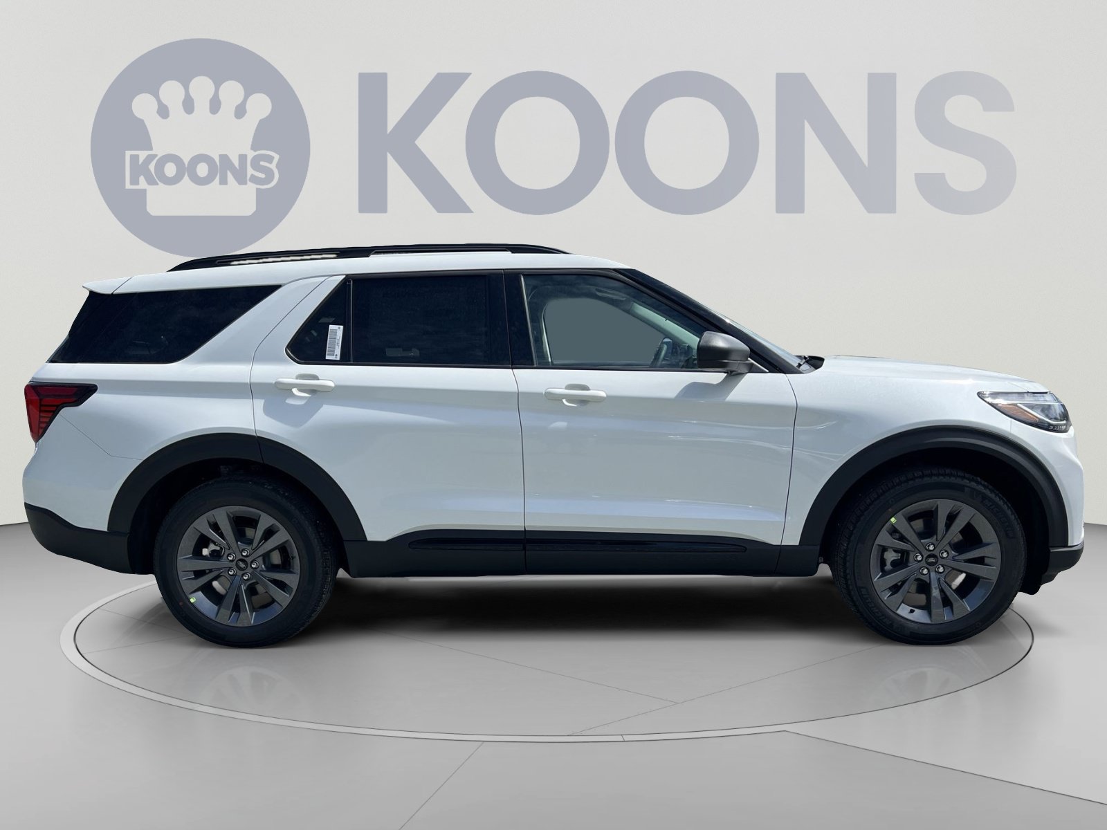 New 2026 Ford Explorer Active w/ Active Comfort Package AWD/4WD image 8