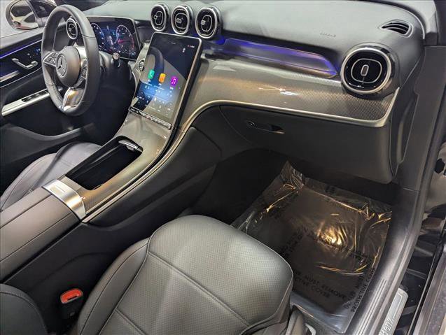 Used 2026 Mercedes-Benz GLC 300 image 23
