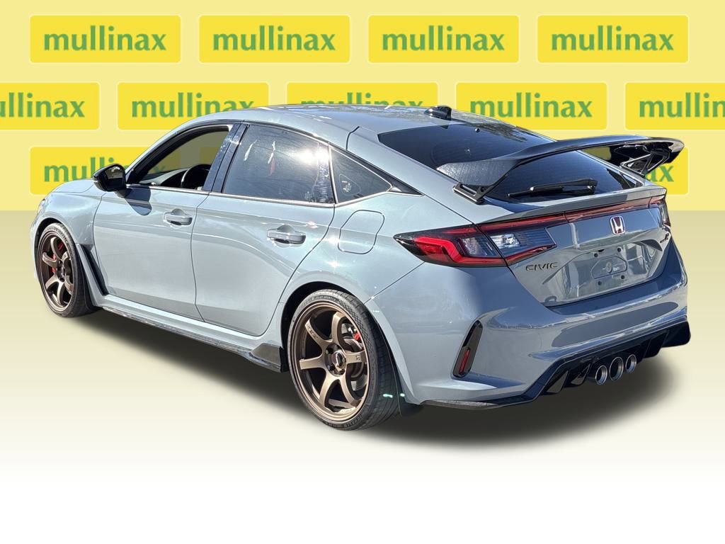 Used 2025 Honda Civic Type R image 8