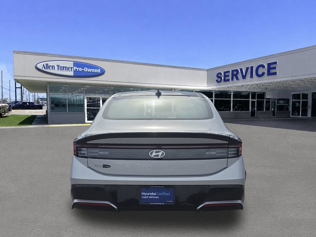 Certified 2025 Hyundai Sonata SEL FWD image 7