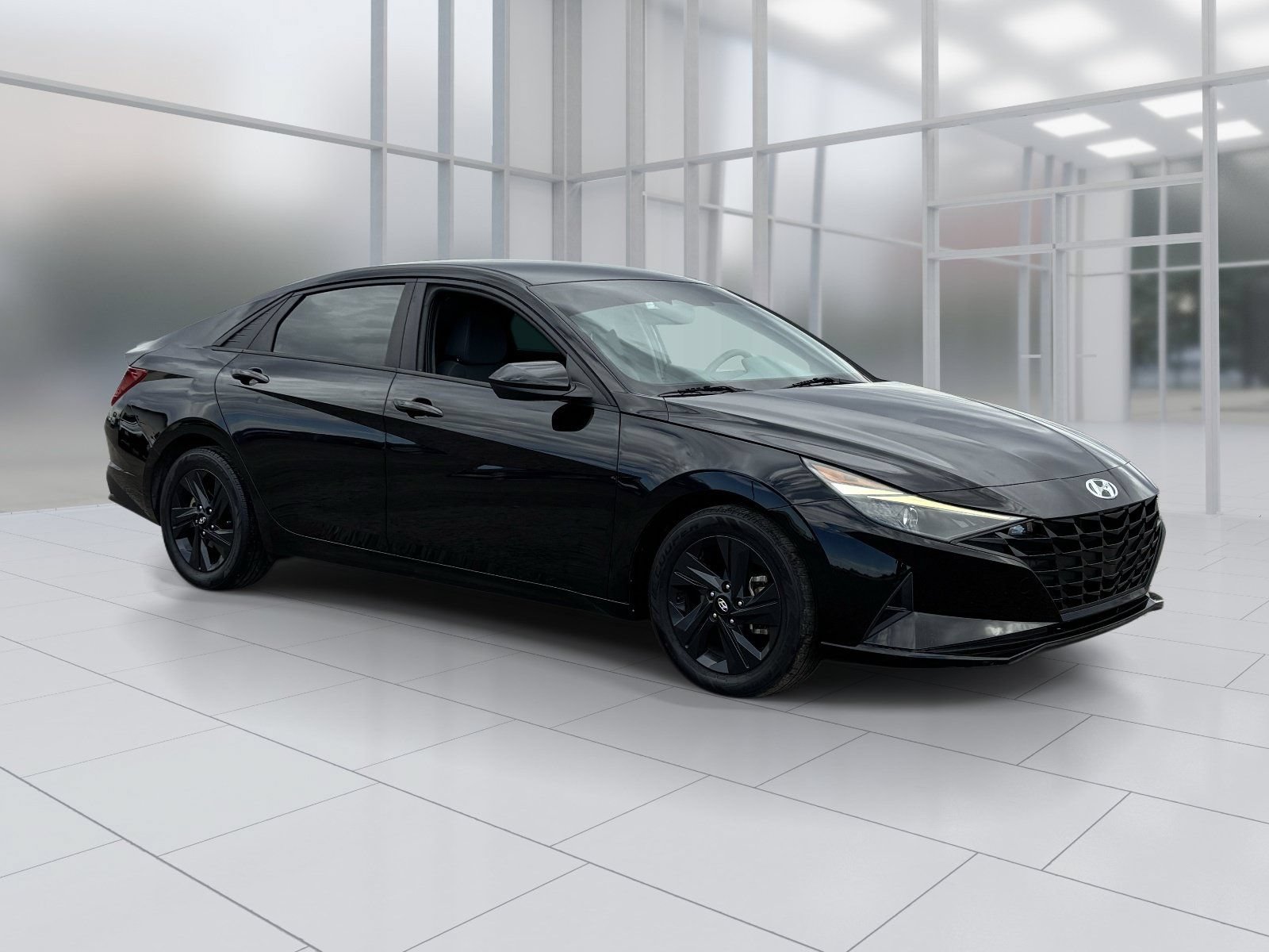 Used 2023 Hyundai Elantra SEL w/ Cargo Package FWD image 8