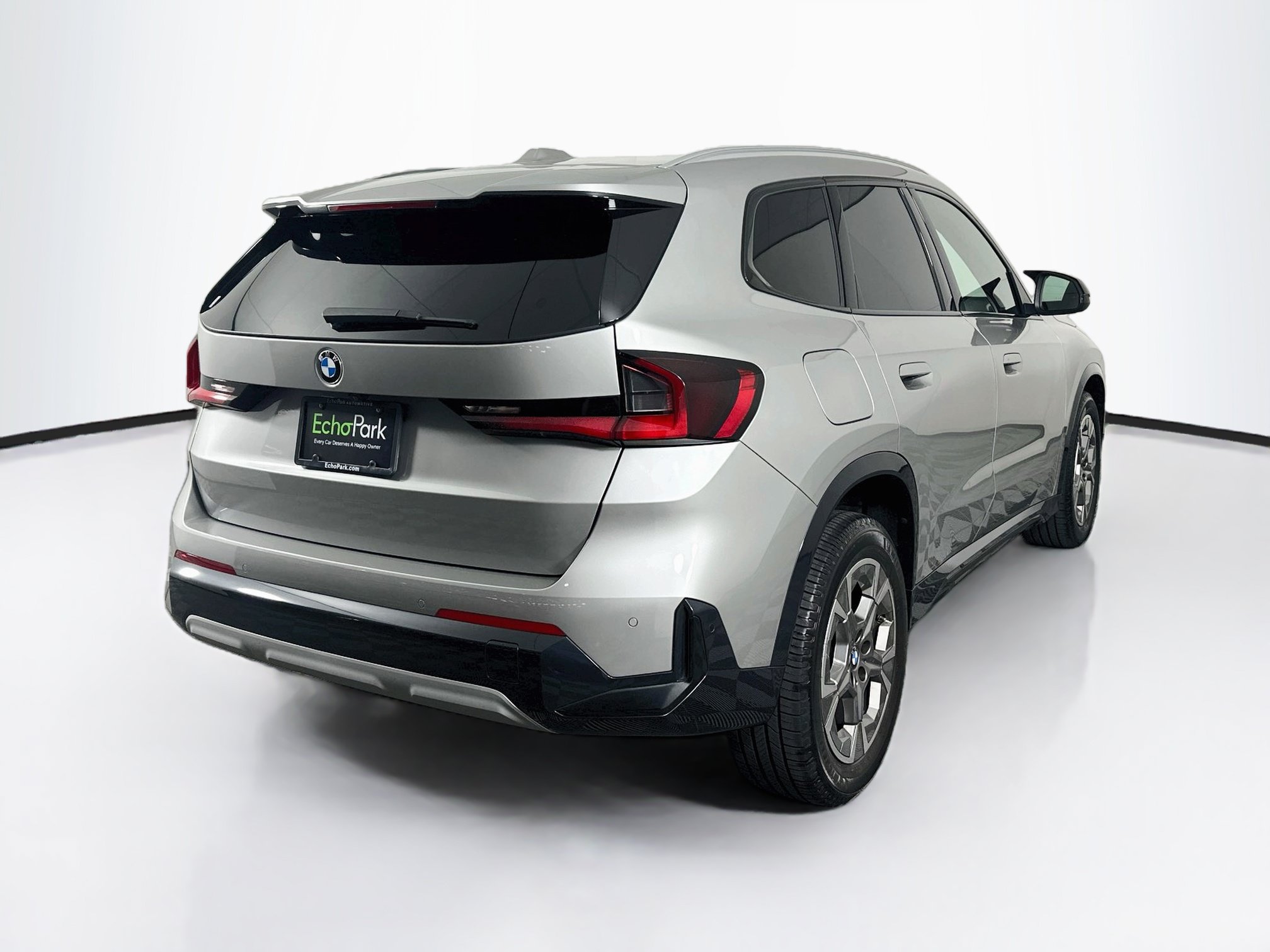 Used 2024 BMW X1 xDrive28i w/ Convenience Package AWD/4WD image 9