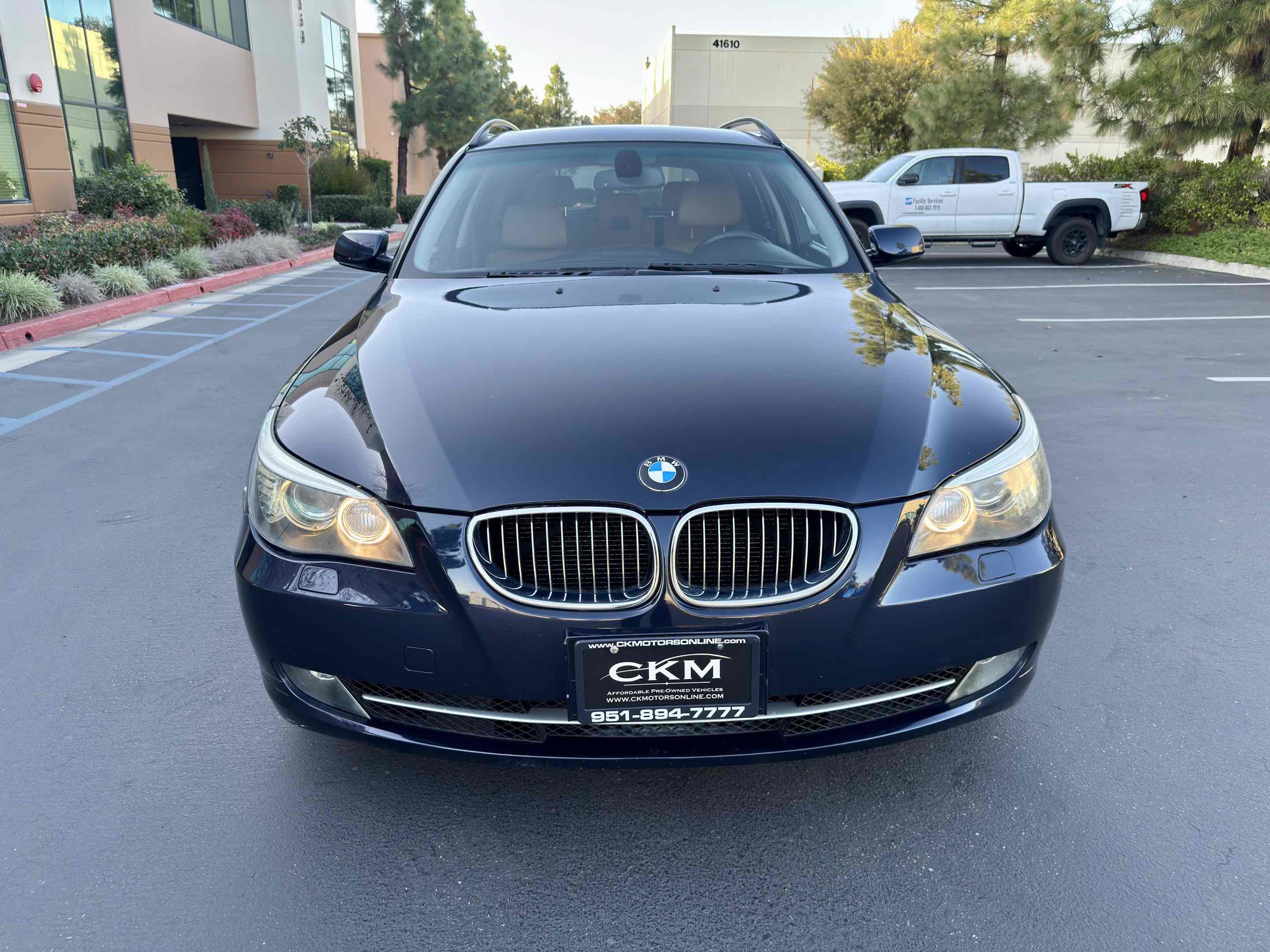 Used 2008 BMW 535xi Wagon w/ Premium Pkg image 6