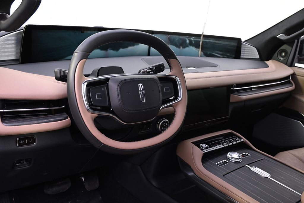 New 2026 Lincoln Navigator L Black Label image 11