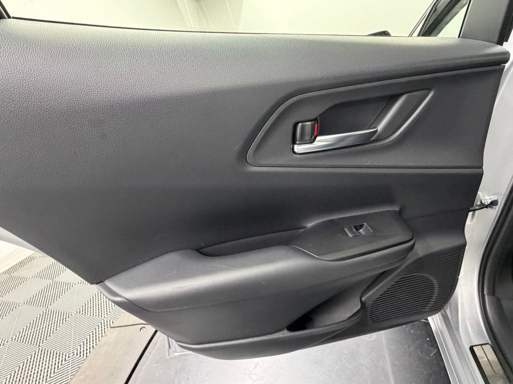 Certified 2025 Toyota Prius Plug-In Hybrid FWD image 38