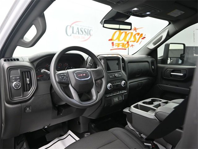 New 2024 GMC Sierra 3500 Pro w/ Convenience Package image 11