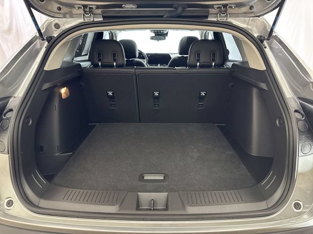 Used 2025 Chevrolet Trax ACTIV w/ Sunroof Package FWD image 24