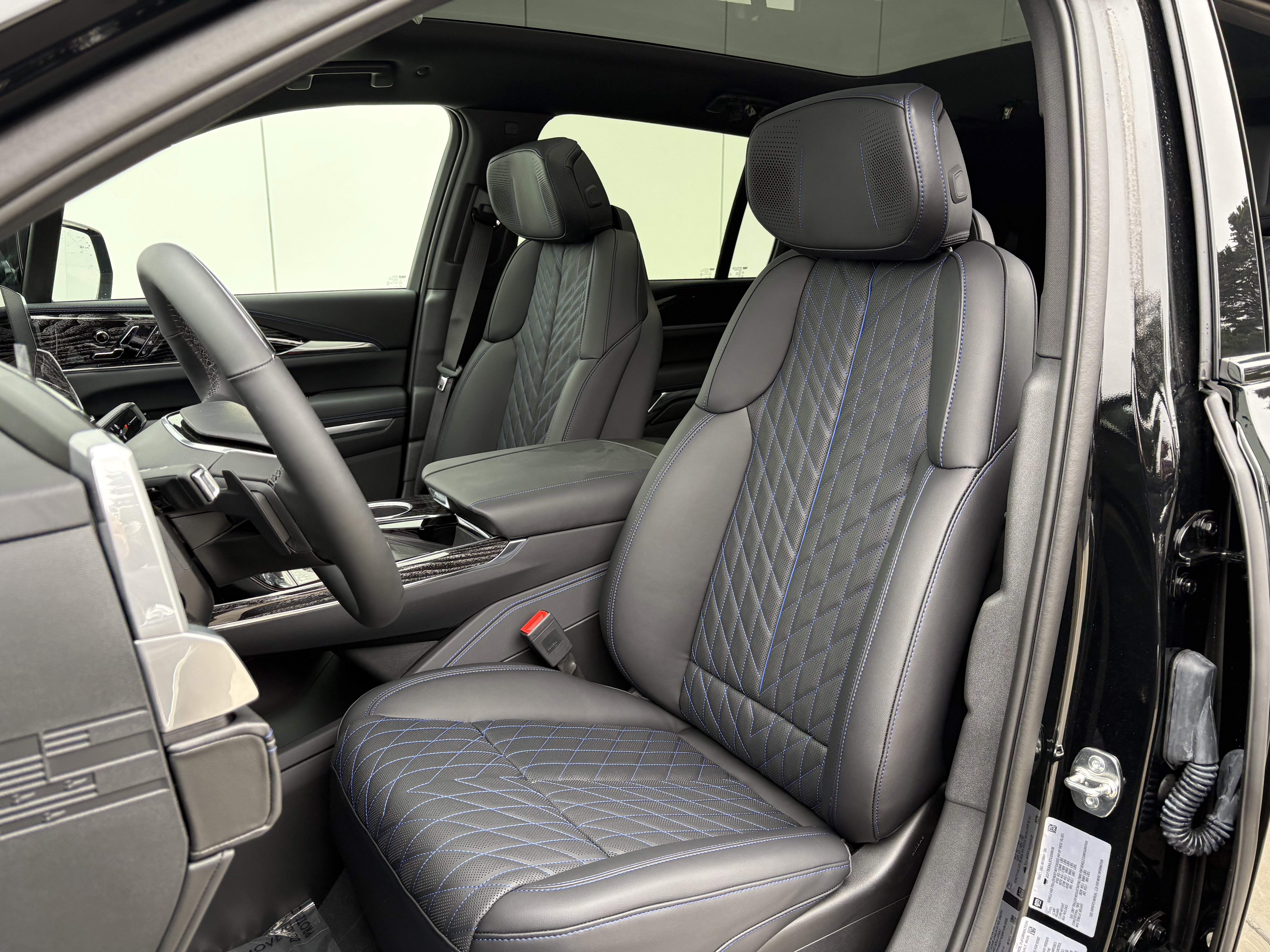 New 2026 Cadillac Escalade IQ Sport 1 image 15