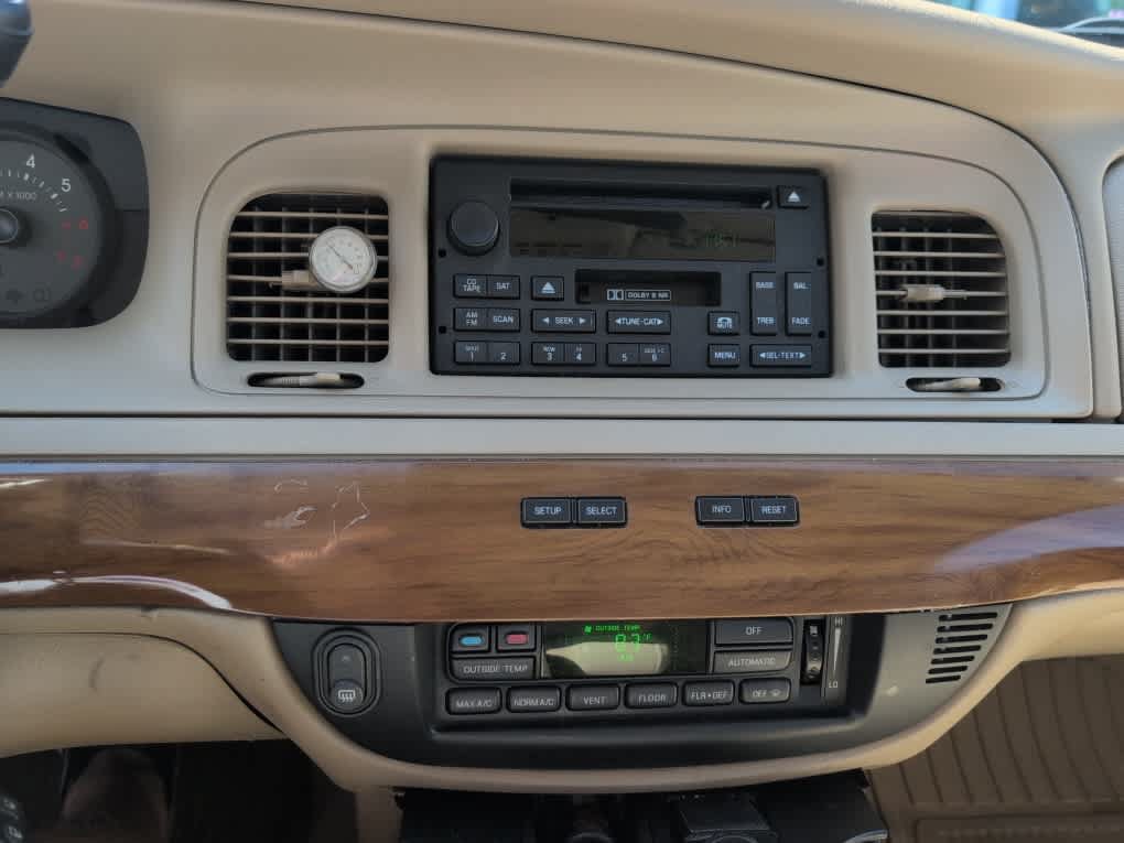 Used 2006 Mercury Grand Marquis LS RWD image 12