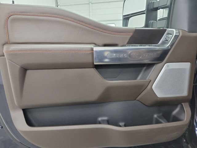 Used 2025 Ford F450 King Ranch w/ Chrome Package AWD/4WD image 19
