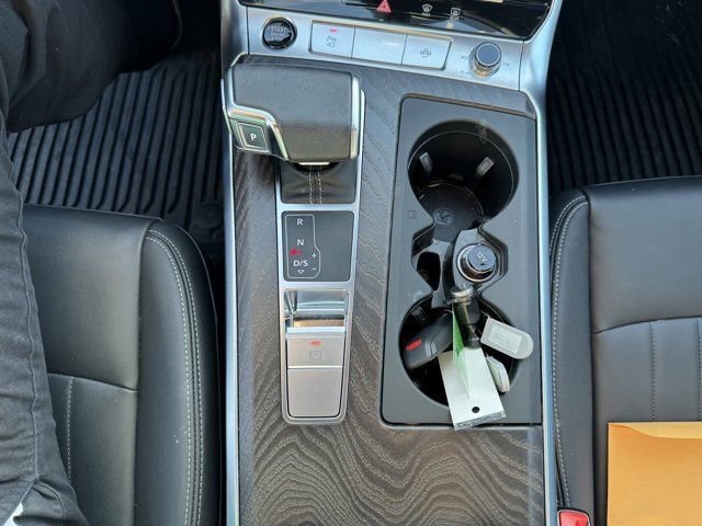Used 2023 Audi A6 Premium Plus w/ Premium Plus Package image 20