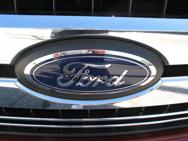 Used 2019 Ford F150 Lariat w/ Trailer Tow Package image 75