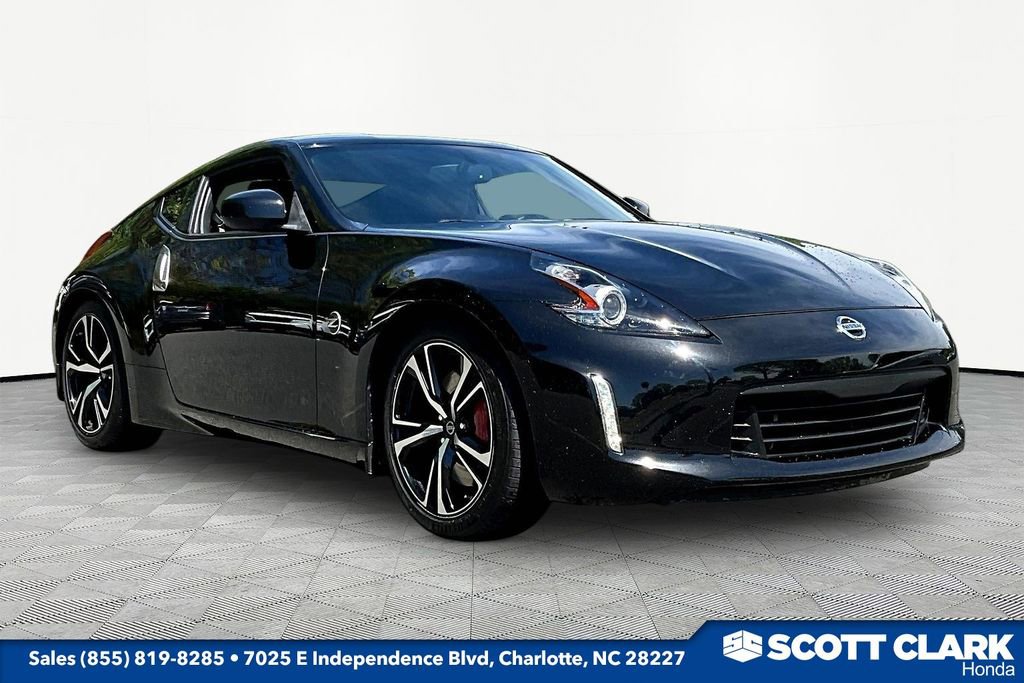 Used 2020 Nissan 370Z Touring Sport image 1