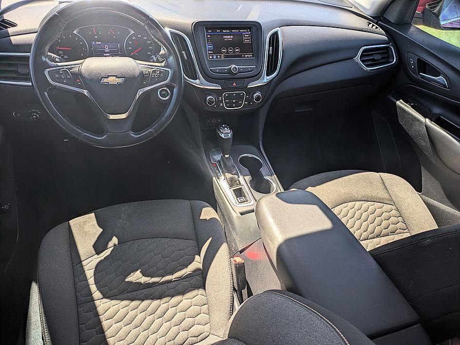 Used 2020 Chevrolet Equinox LT image 32