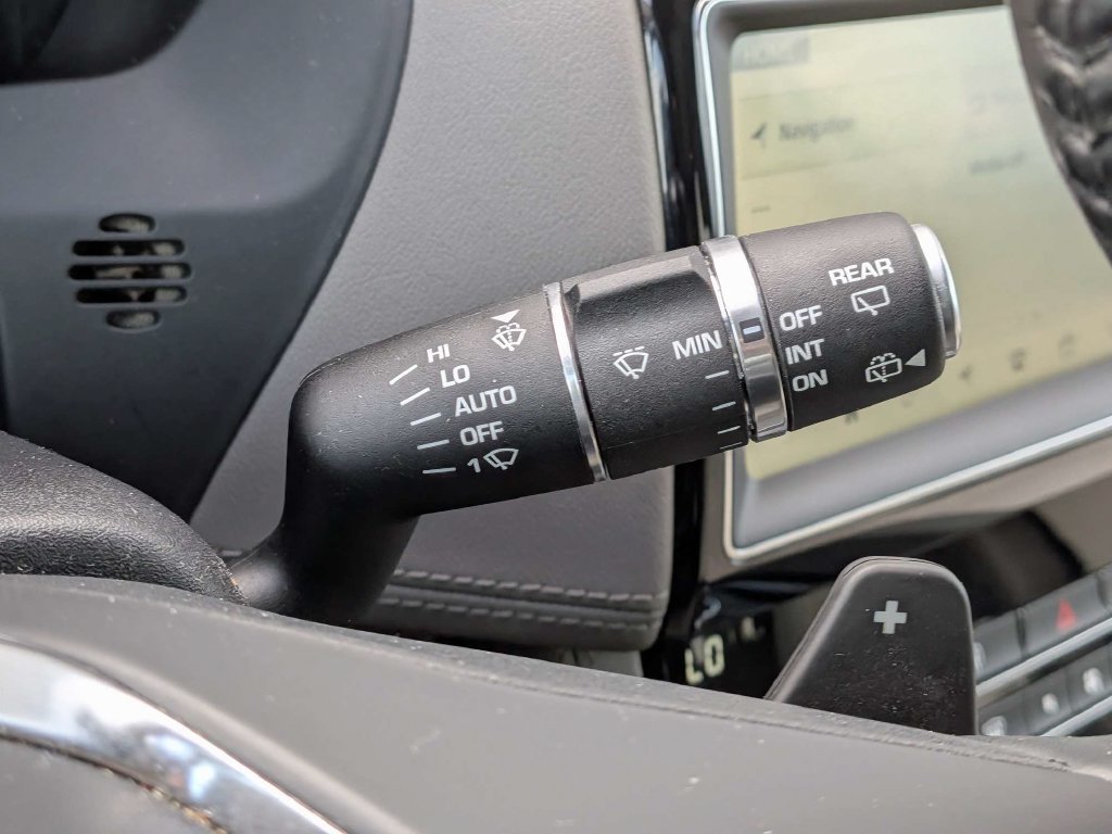 Used 2020 Jaguar F-PACE Portfolio AWD/4WD image 24
