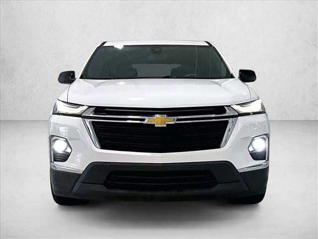 Used 2023 Chevrolet Traverse LS FWD image 3