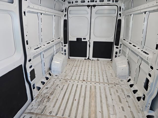 Used 2025 RAM ProMaster 2500 w/ Convenience Group FWD image 26