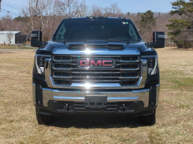 Used 2024 GMC Sierra 2500 SLE w/ SLE Convenience Package image 16