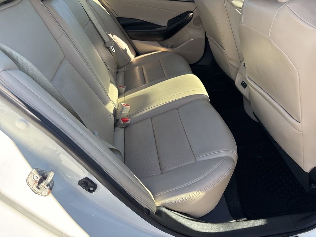 Used 2019 Nissan Maxima 3.5 SL w/ Floor Mat Group FWD image 18