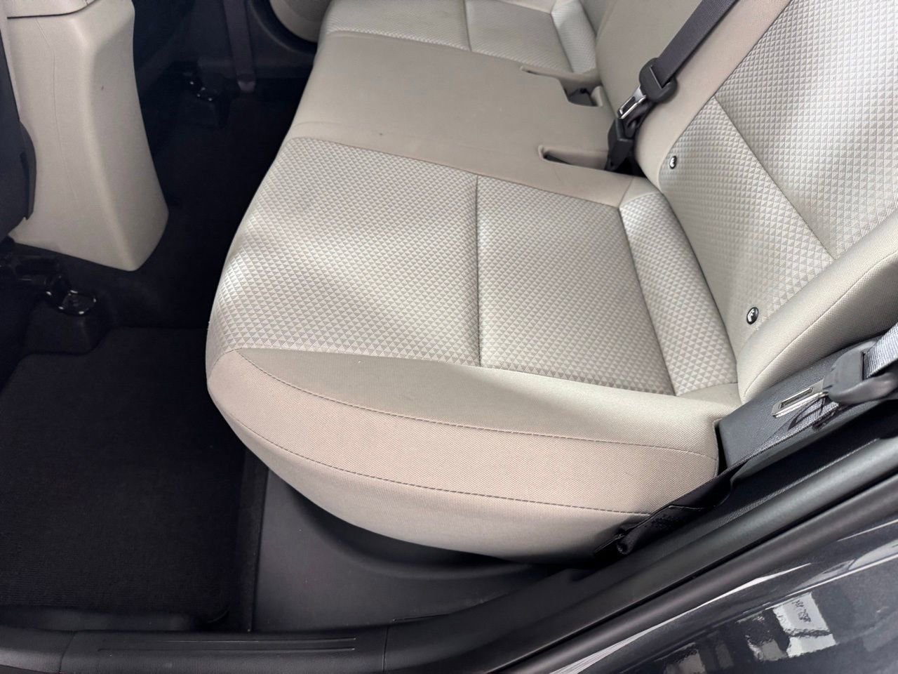 Used 2025 Kia Soul LX image 23