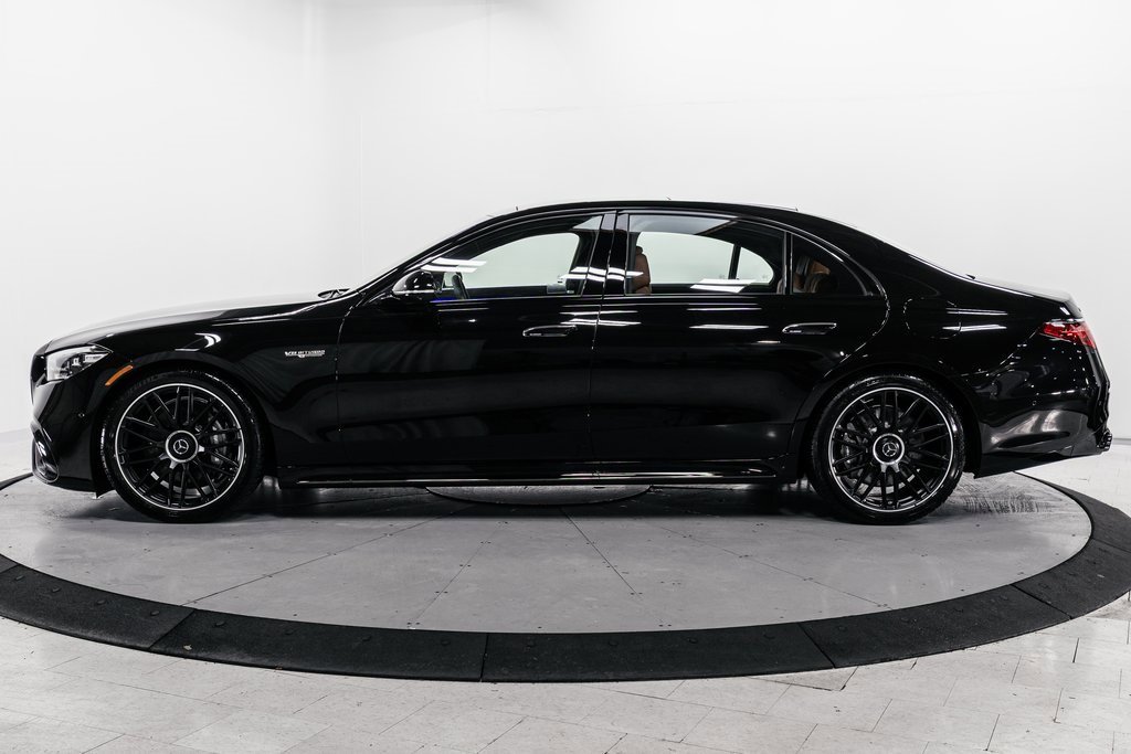 Used 2024 Mercedes-Benz S 63 AMG S image 4