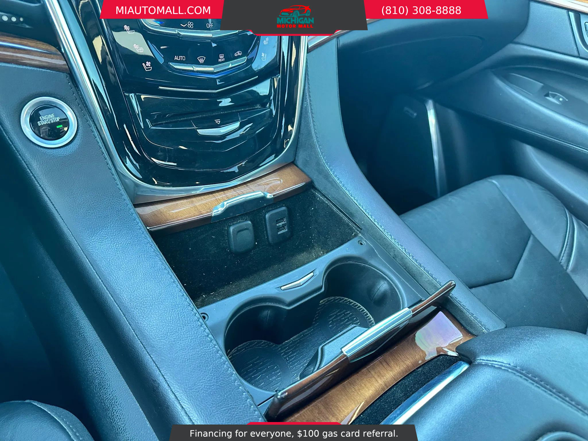 Used 2015 Cadillac Escalade Luxury image 15