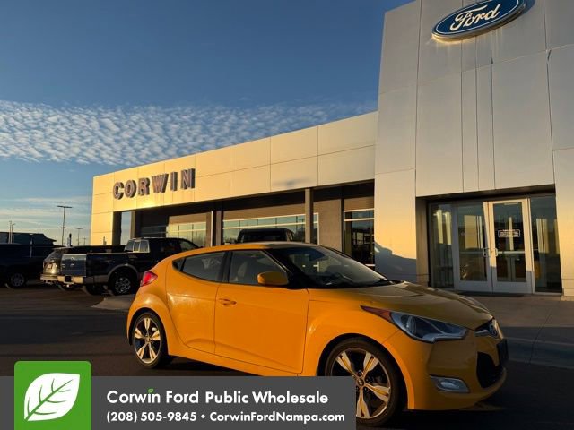 Used 2015 Hyundai Veloster w/ Option Group 03