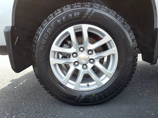 Used 2021 Chevrolet Silverado 1500 LT AWD/4WD image 11