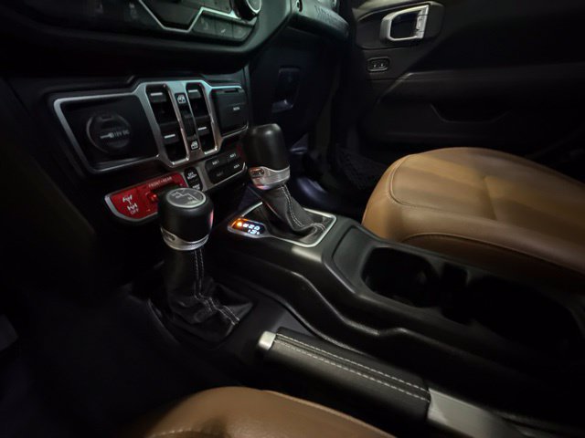 Used 2021 Jeep Wrangler Unlimited Rubicon AWD/4WD image 14