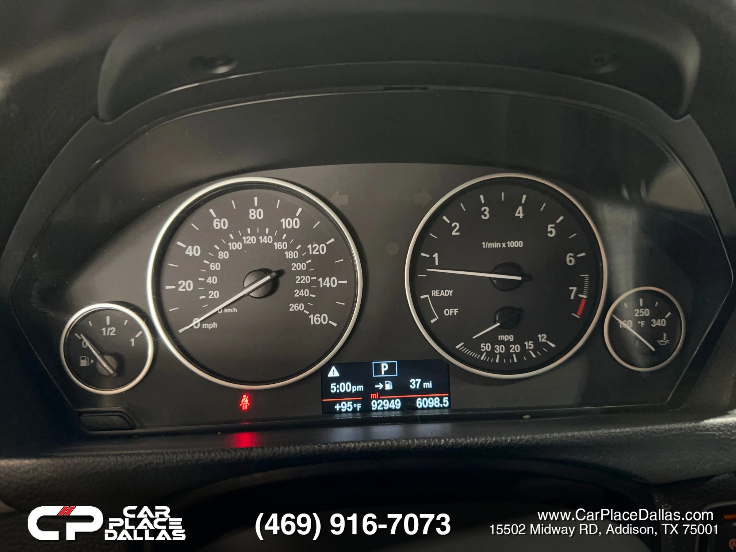 Used 2017 BMW 320i Sedan RWD image 14
