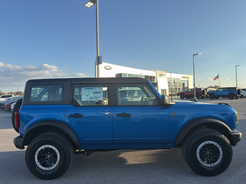 New 2025 Ford Bronco 4-Door w/ Sasquatch Package AWD/4WD image 4