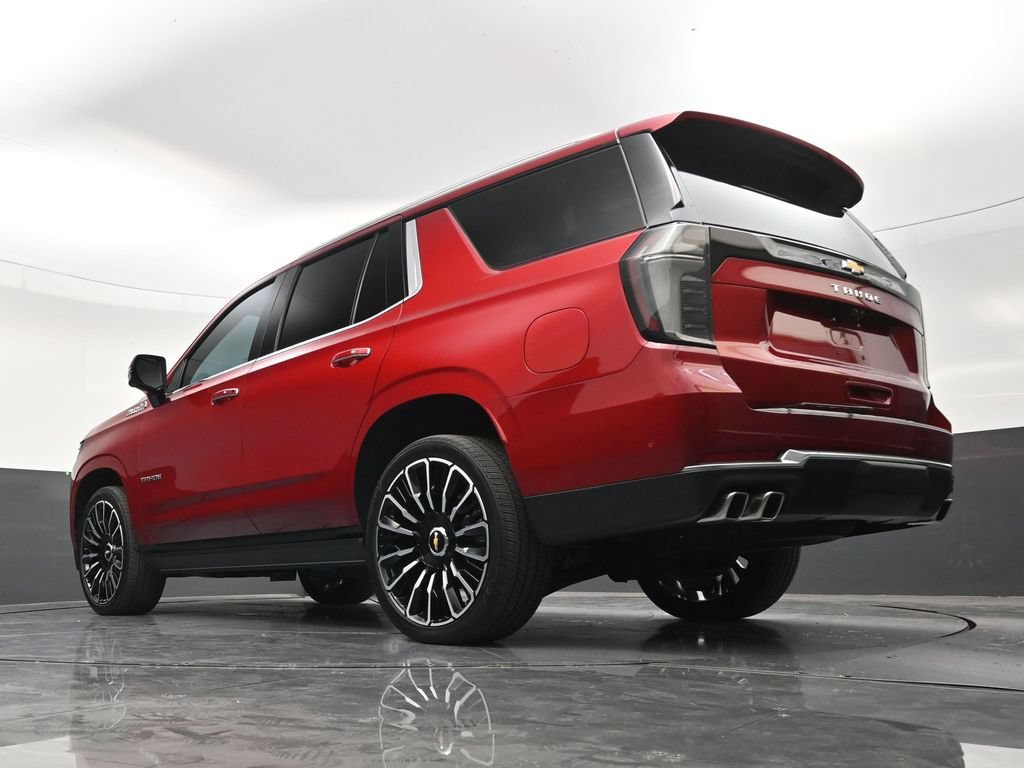 Used 2025 Chevrolet Tahoe High Country AWD/4WD image 22