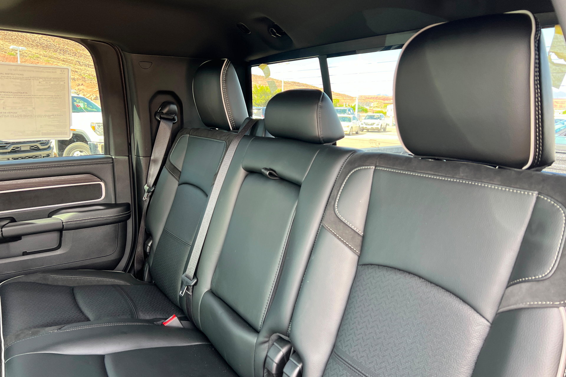 New 2026 RAM 3500 Laramie AWD/4WD image 20