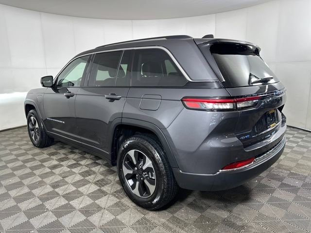 Used 2023 Jeep Grand Cherokee 4WD 4xe image 5