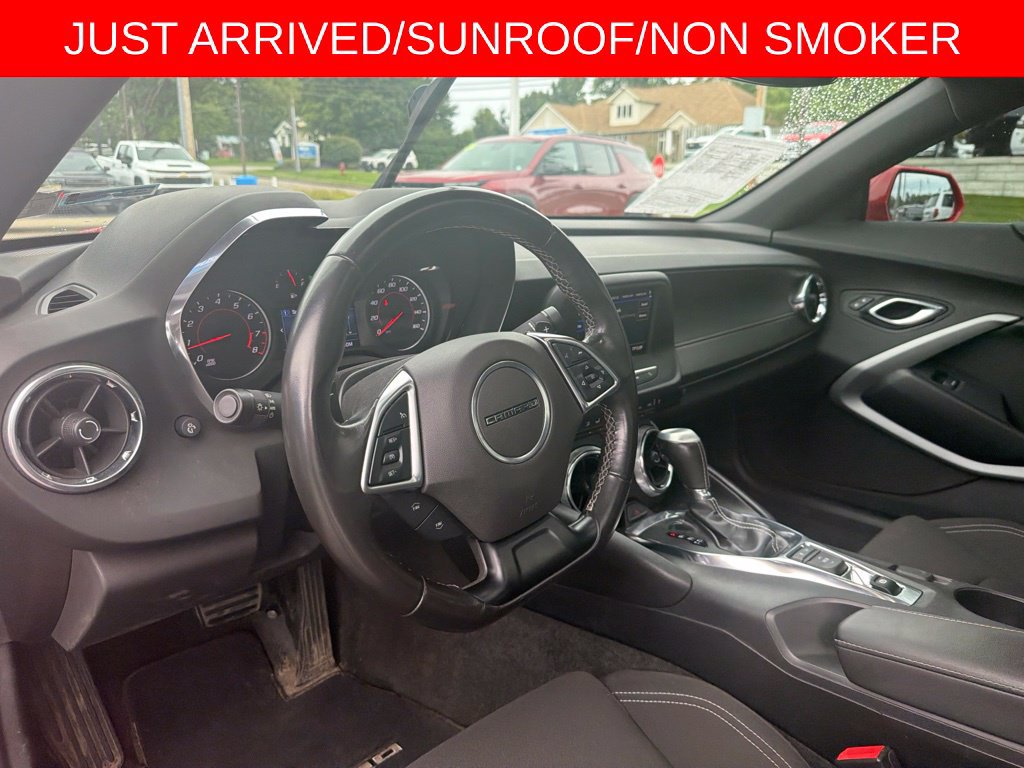 Used 2020 Chevrolet Camaro LT RWD image 11