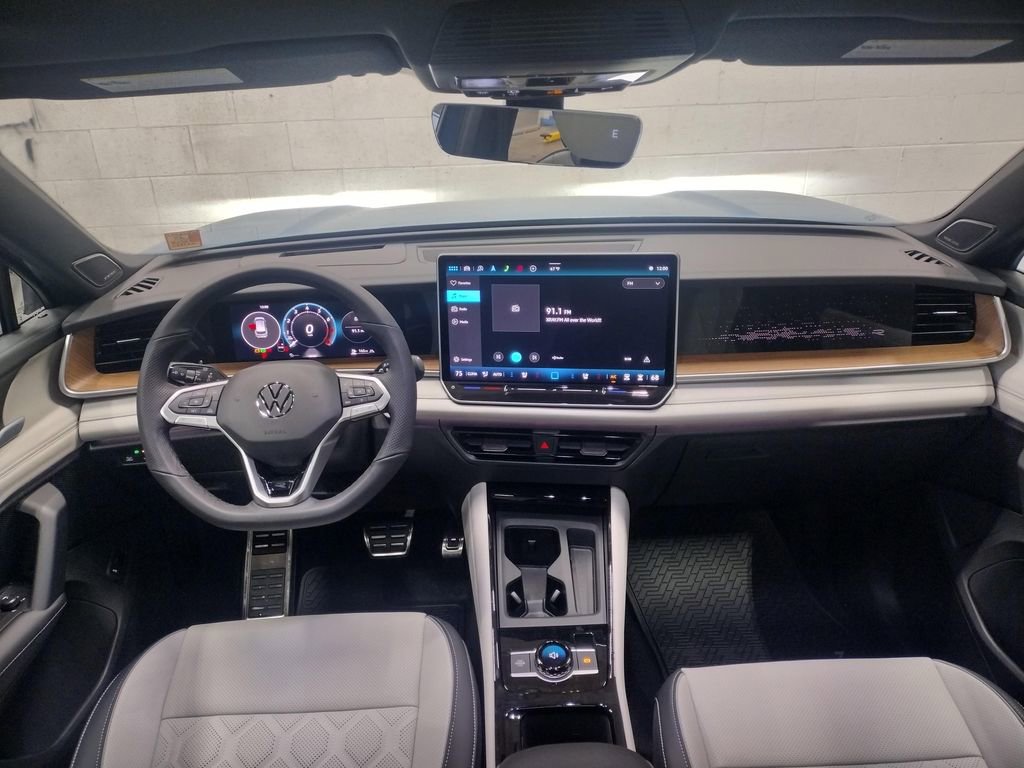 New 2026 Volkswagen Tiguan SEL R-Line image 37