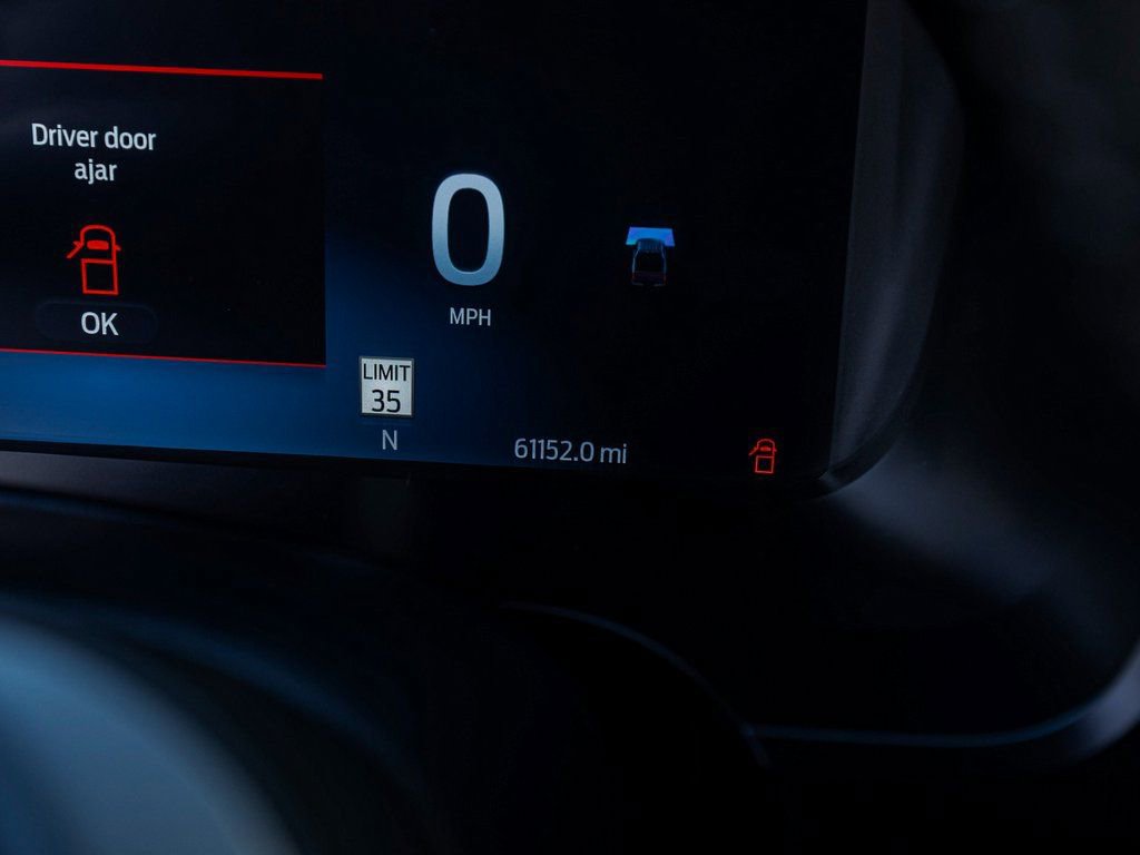 Used 2023 Ford F150 Lightning Lariat image 14