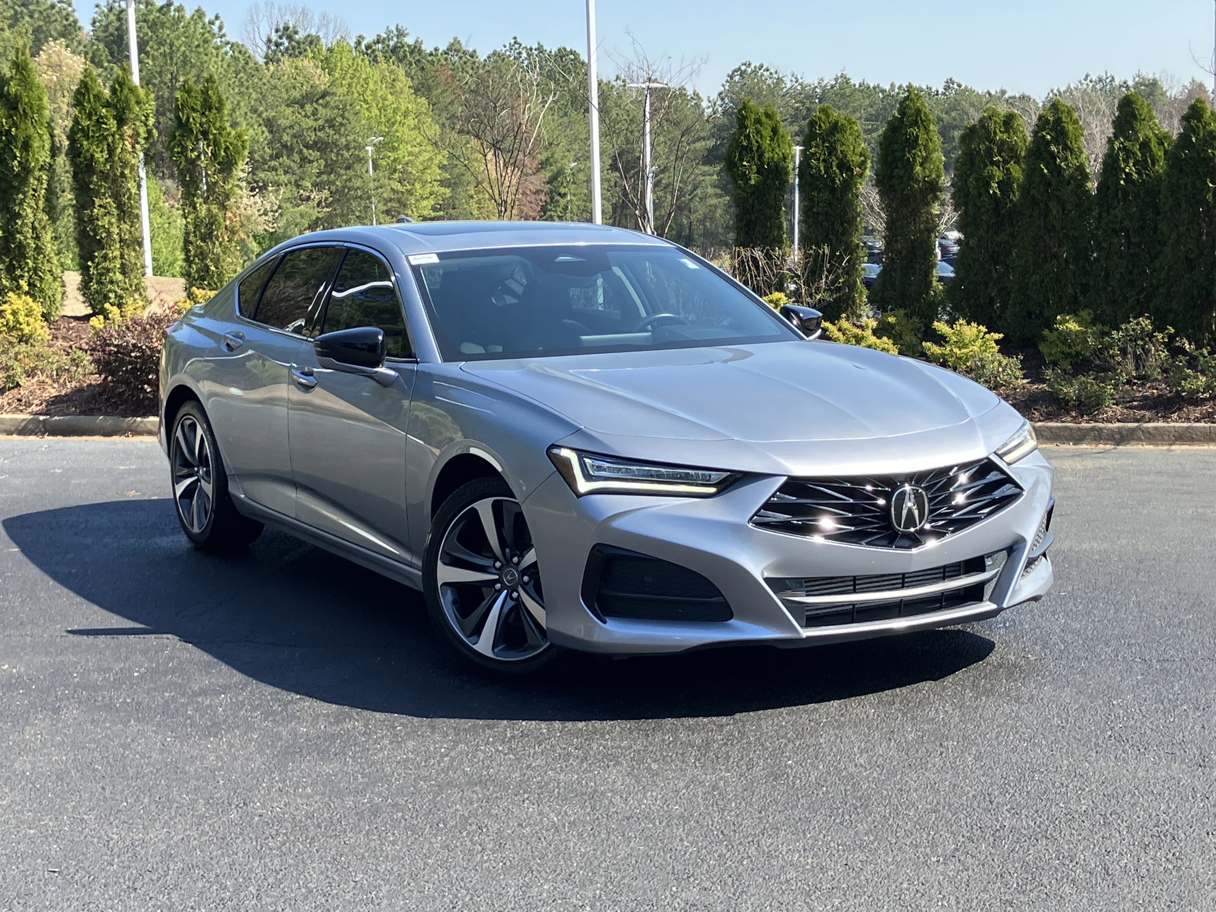 Used 2024 Acura TLX w/ Technology Package image 2