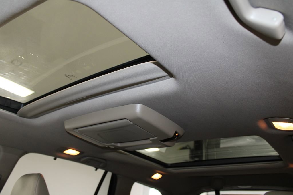 Used 2019 Honda Pilot Elite image 53