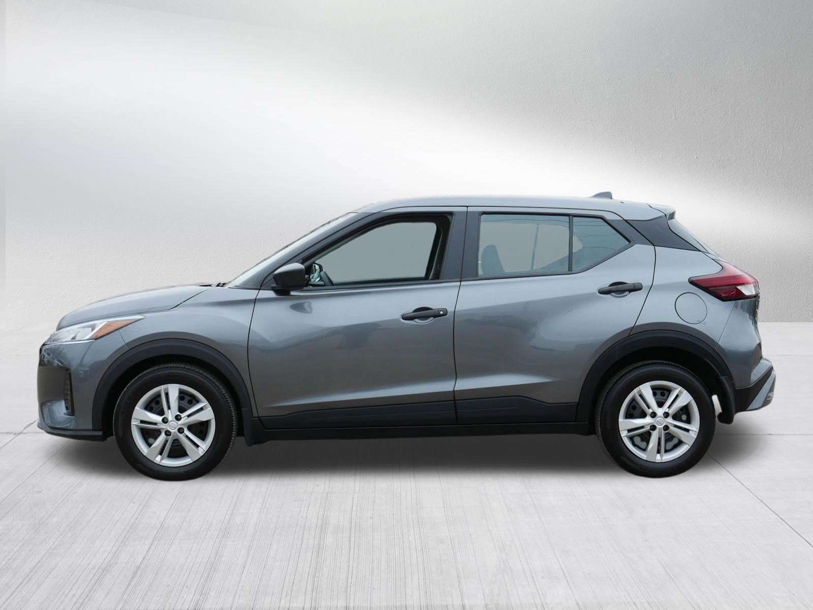 Certified 2023 Nissan Kicks S image 4