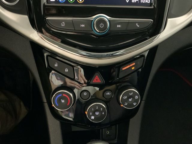 Used 2018 Chevrolet Sonic LT w/ Convenience Package FWD image 21
