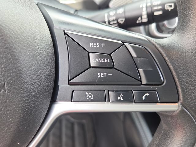 Used 2019 Nissan Kicks SV FWD image 23