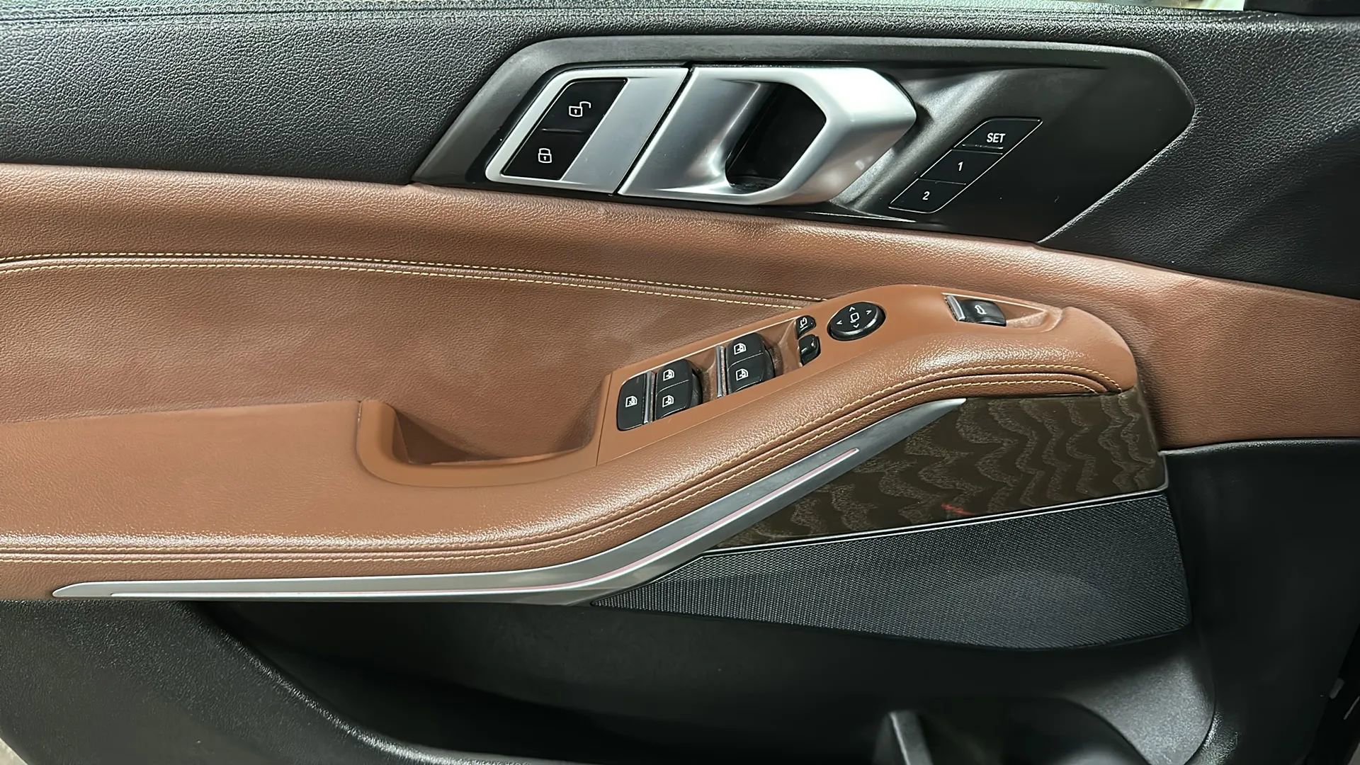 Used 2022 BMW X5 xDrive40i w/ Premium Package image 10